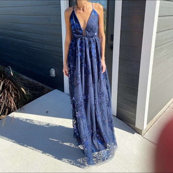 Absolutely beautiful dress! Brand:Southern fried chics, lace overlay, size XS - Picture 2 of 3